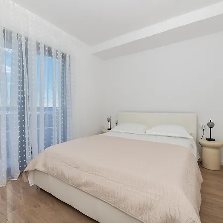 Apartmán Vana With Sea View *
