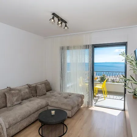 Vana With Sea View Apartman